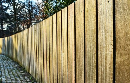 fence-3142506_1280